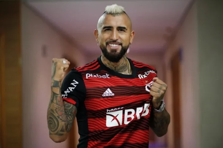 Vidal comenta adaptação no Flamengo e fala sobre a Libertadores