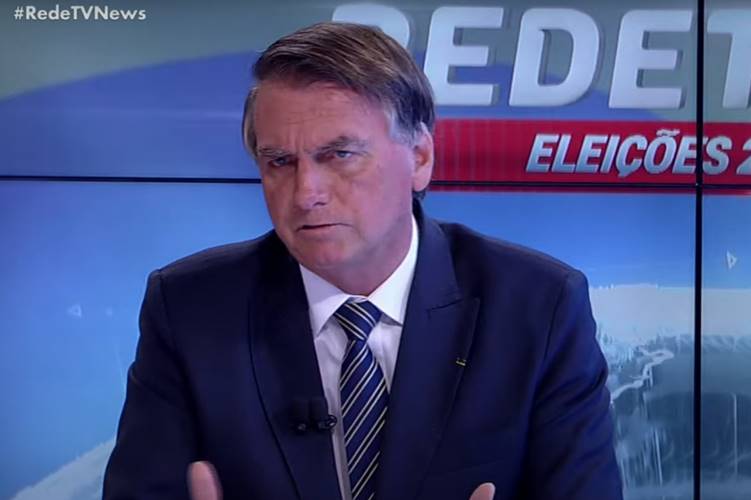 Bolsonaro sugere taxar grandes fortunas para patrocinar Auxílio