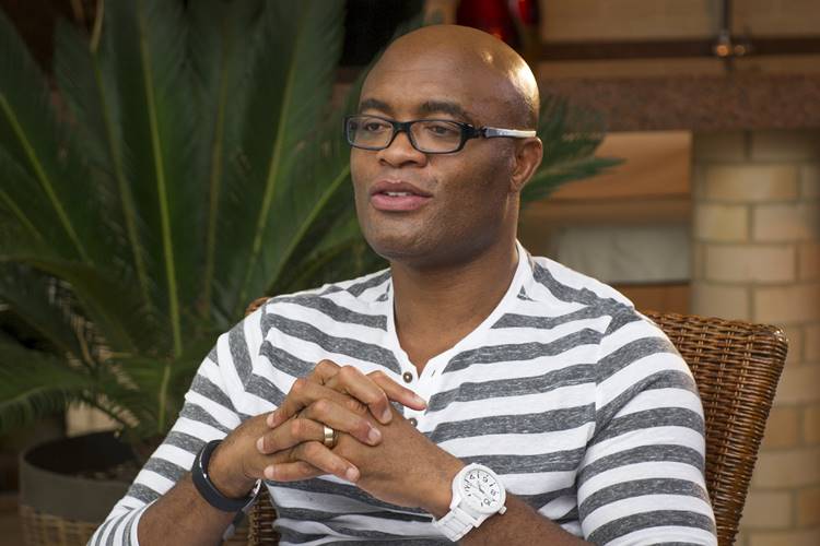 Anderson Silva retorna aos ringues